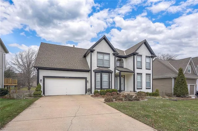 $525,000 | 12734 Flint Lane, Overland Park, KS 66213