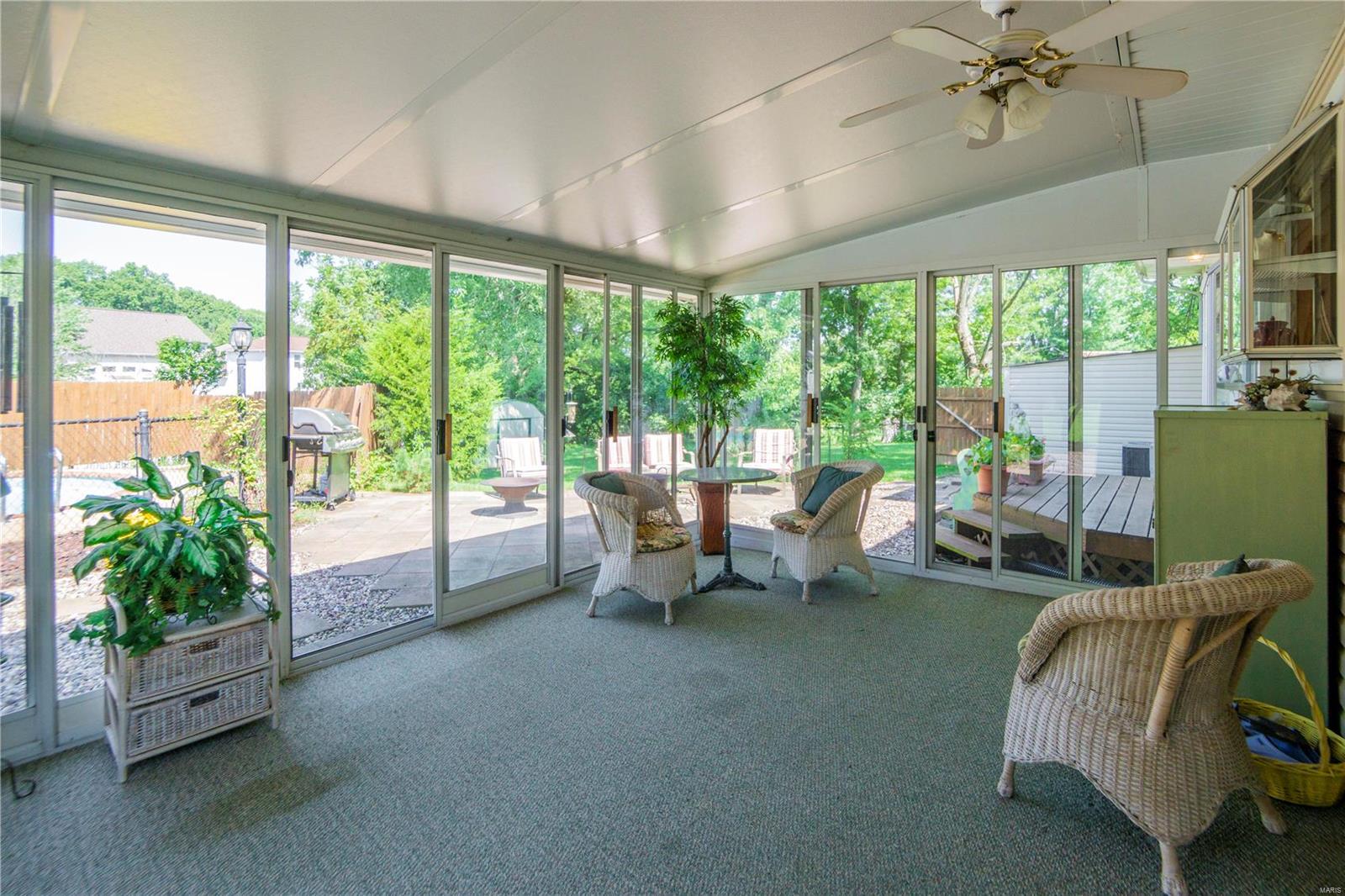 205 Susan Road St. Louis, MO 63129 - Photo 22 of 28