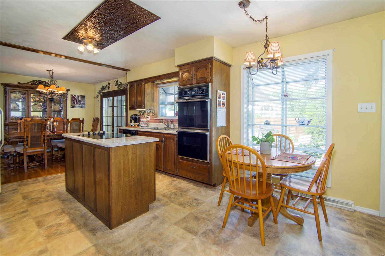 205 Susan Road St. Louis, MO 63129 - Photo 9 of 28
