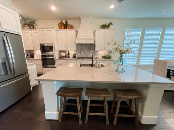 $6,250 | 22 Clearview Terrace Place, Tomball, TX 77375