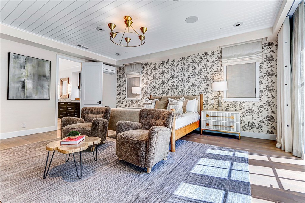 528 15th Street Manhattan Beach, CA 90266 - Photo 11 of 75