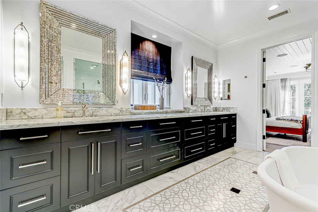 528 15th Street Manhattan Beach, CA 90266 - Photo 14 of 75