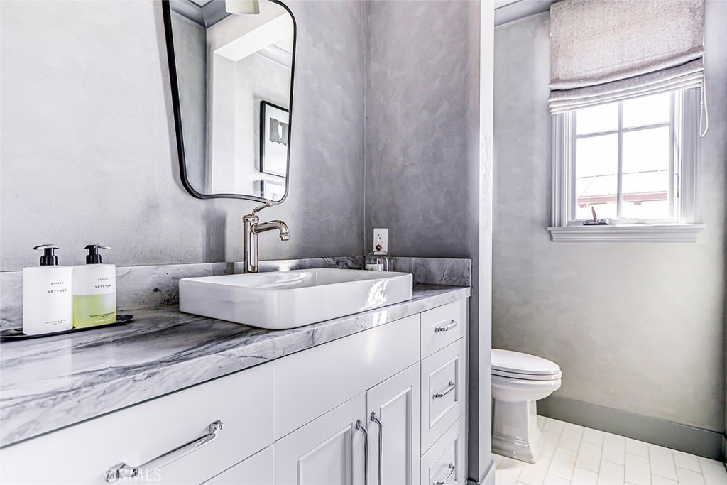 528 15th Street Manhattan Beach, CA 90266 - Photo 57 of 75