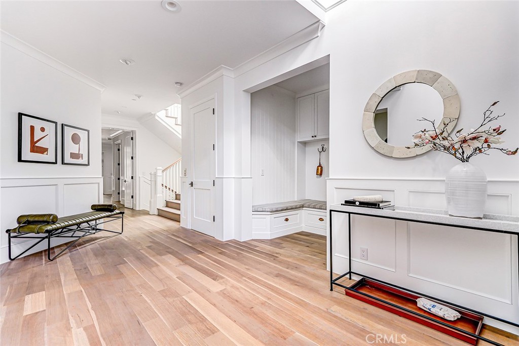 528 15th Street Manhattan Beach, CA 90266 - Photo 8 of 75