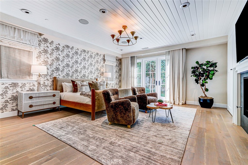 528 15th Street Manhattan Beach, CA 90266 - Photo 10 of 75