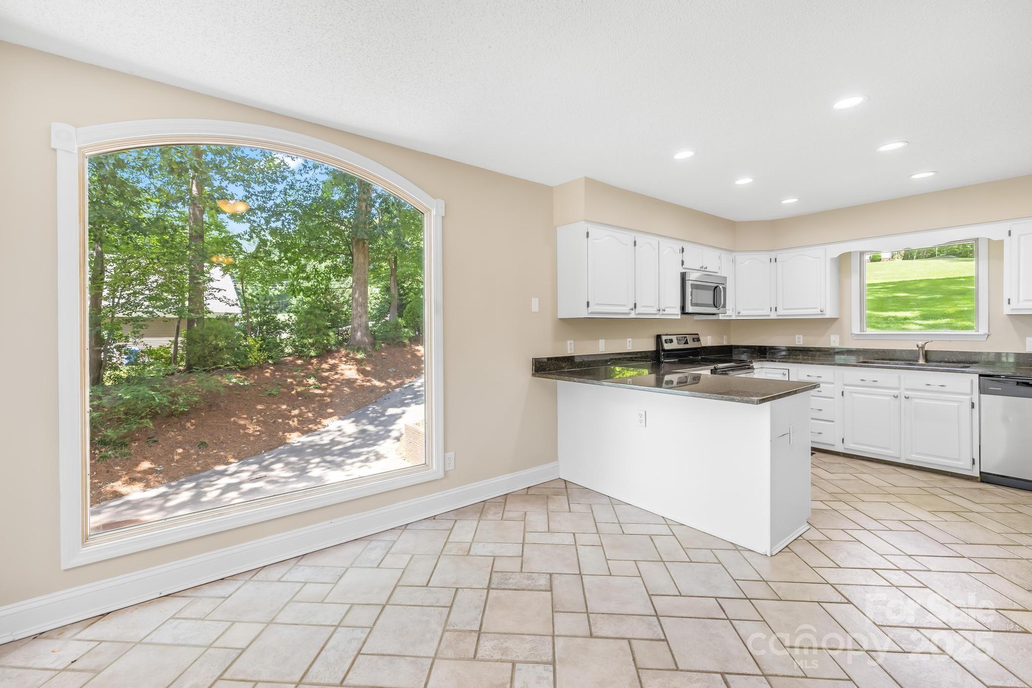 698 Normandy Road Mooresville, NC 28117 - Photo 14 of 46 Gallery Image 14