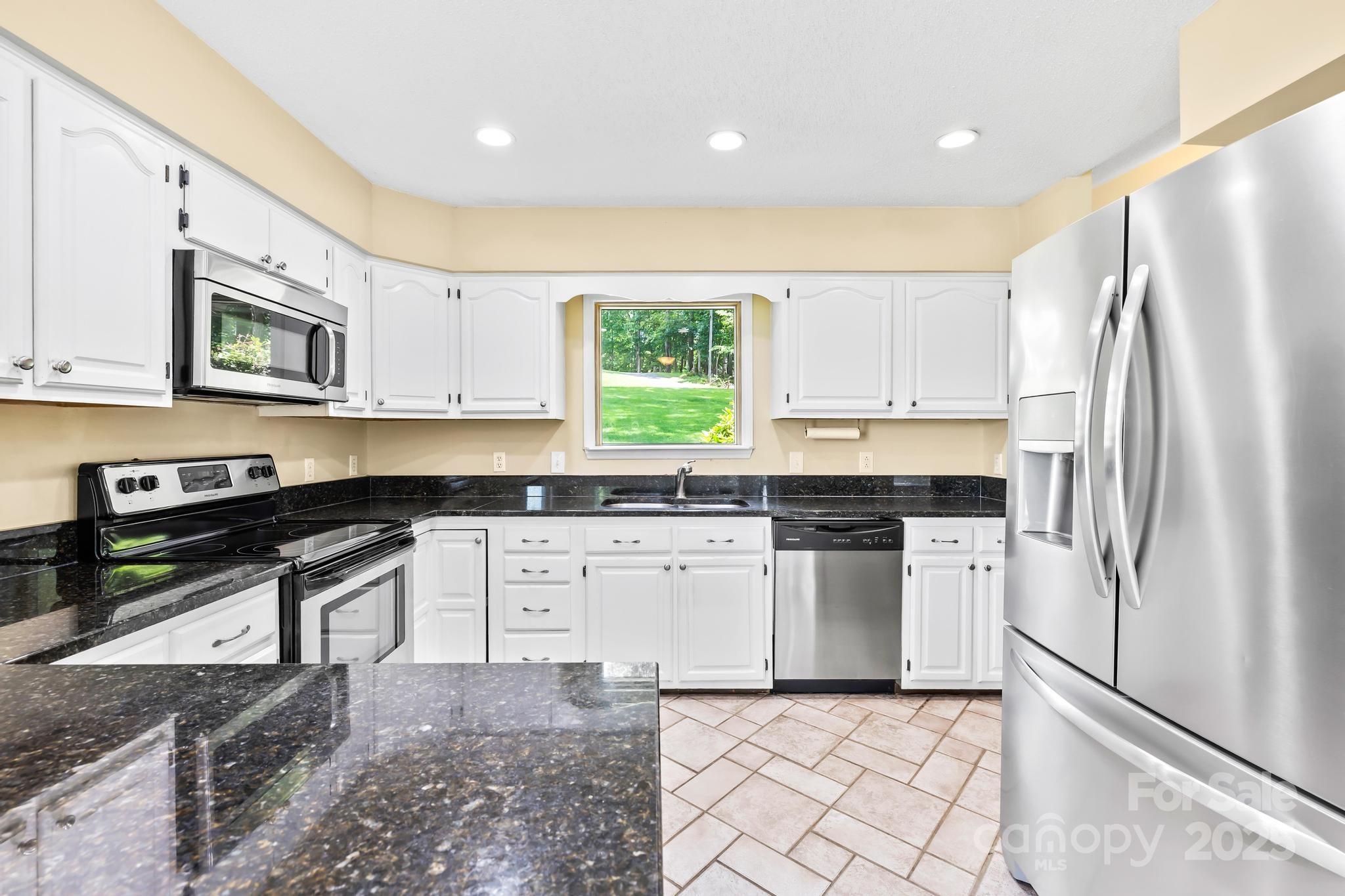 698 Normandy Road Mooresville, NC 28117 - Photo 15 of 46 Gallery Image 15