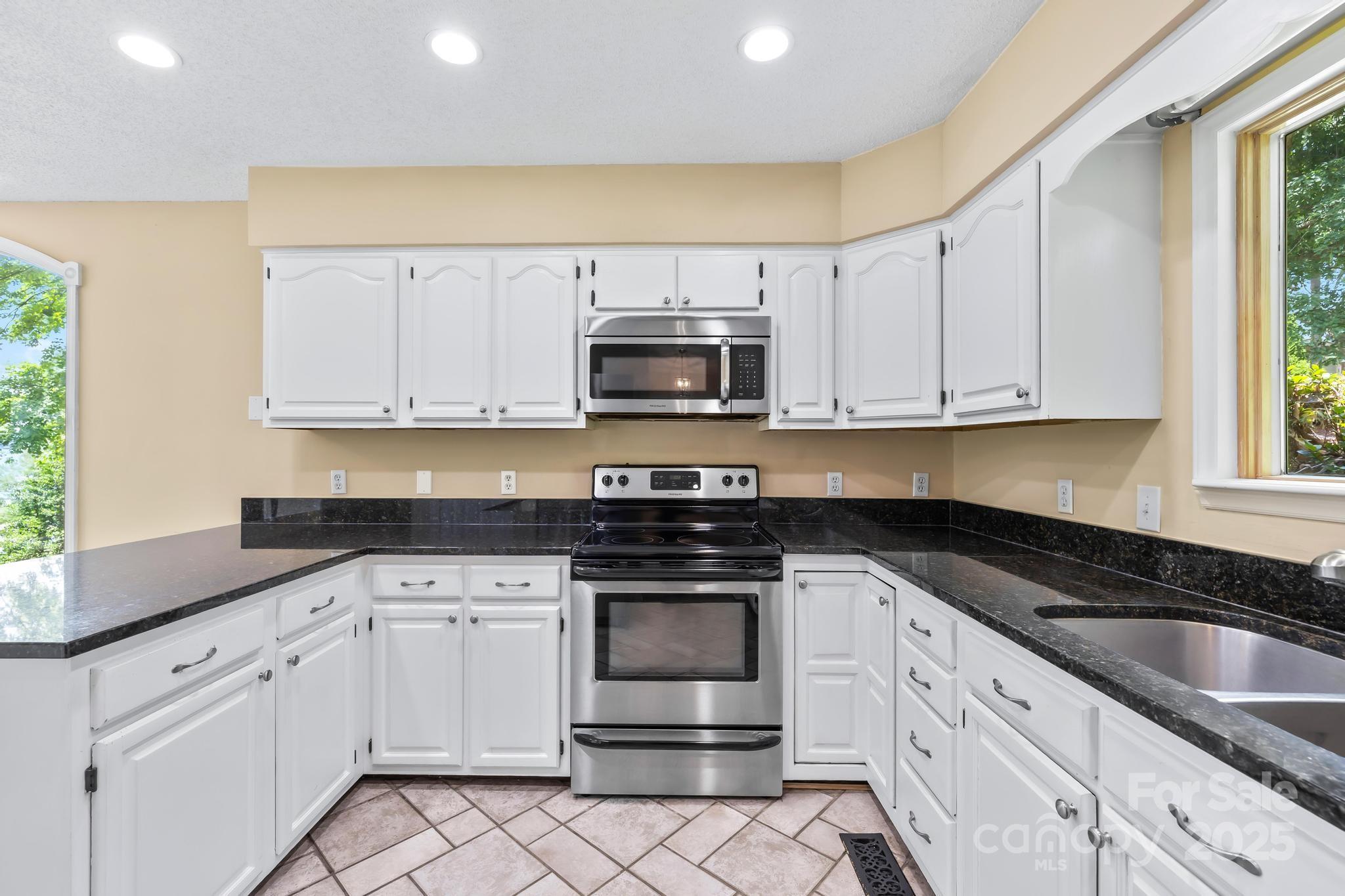 698 Normandy Road Mooresville, NC 28117 - Photo 16 of 46 Gallery Image 16