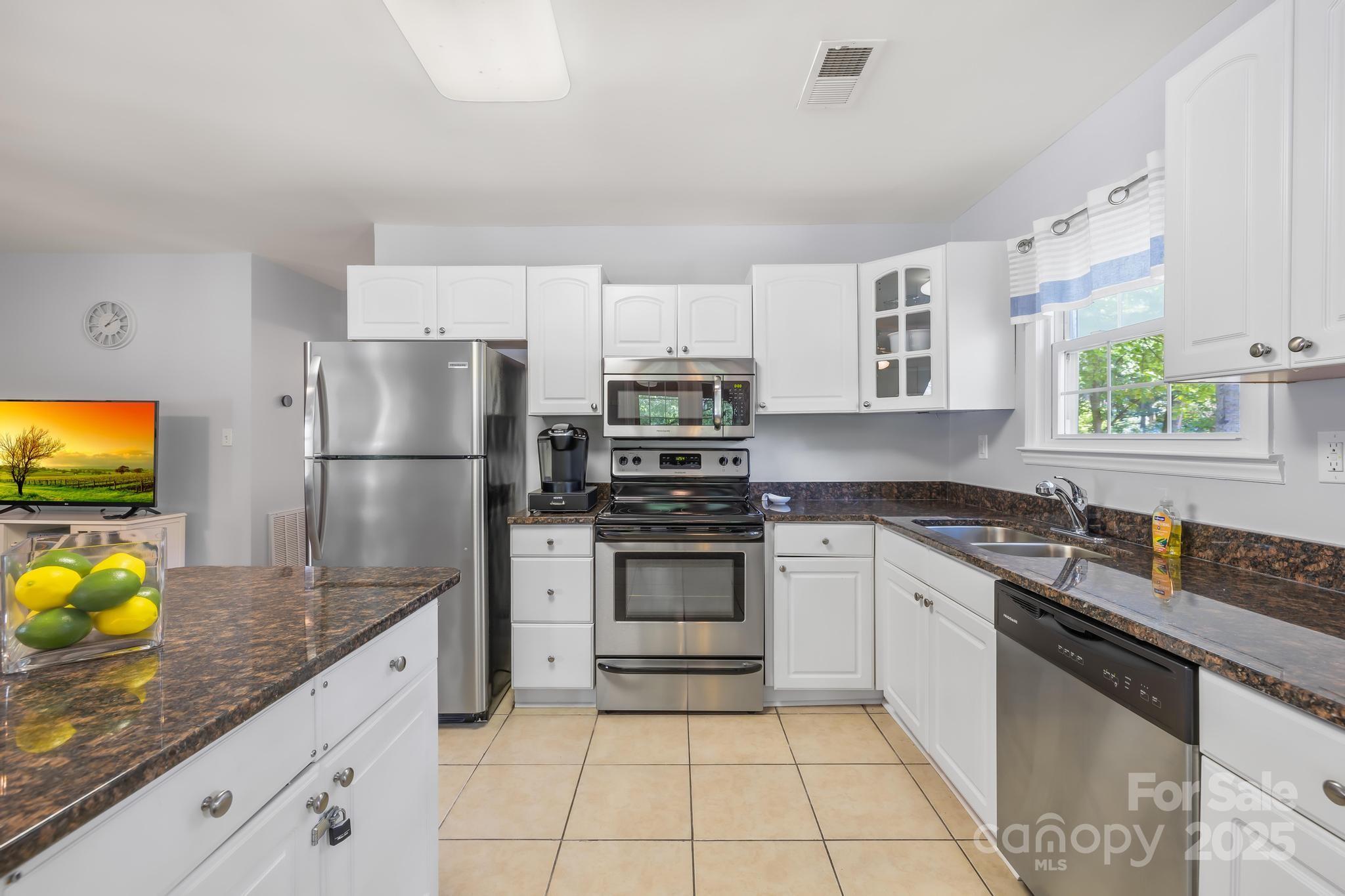 698 Normandy Road Mooresville, NC 28117 - Photo 39 of 46 Gallery Image 39