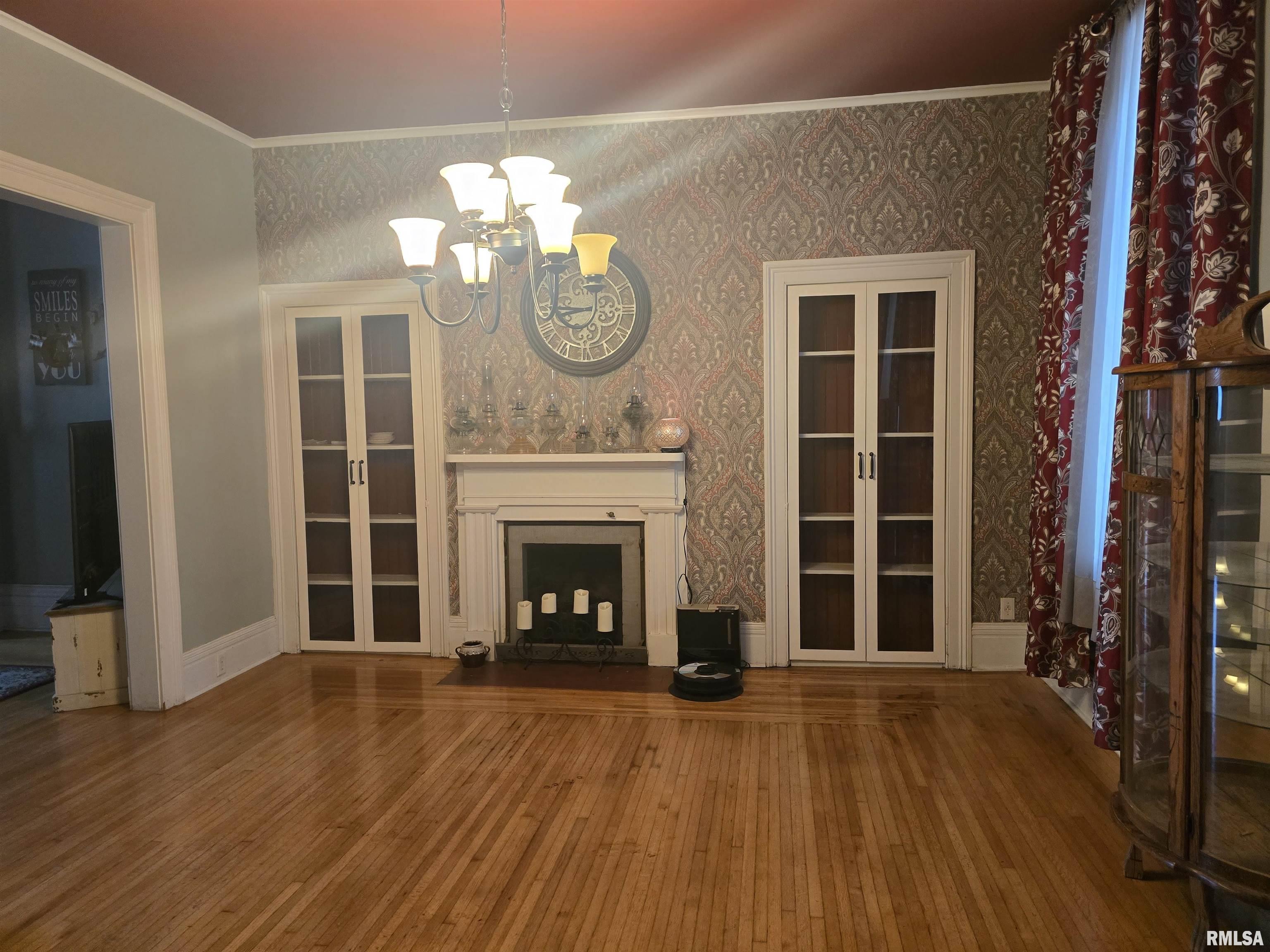 239 West Chestnut Street Canton, IL 61520 - Photo 27 of 83