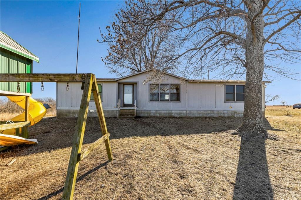 835 Kentucky Road Princeton, KS 66078 - Photo 34 of 57