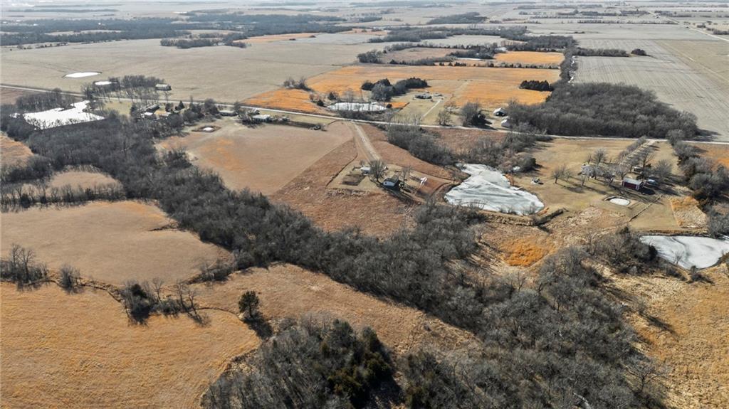 835 Kentucky Road Princeton, KS 66078 - Photo 44 of 57