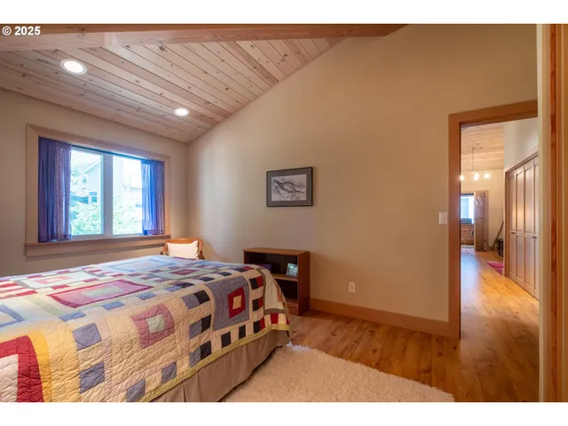 $1,500,000 | 925 Happy Camp Road, Tillamook, OR 97141