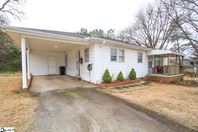 1330 Farrs Bridge Road Easley, SC 29640 - Photo 3 of 25