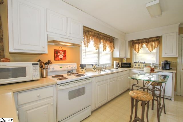 1330 Farrs Bridge Road Easley, SC 29640 - Photo 9 of 25