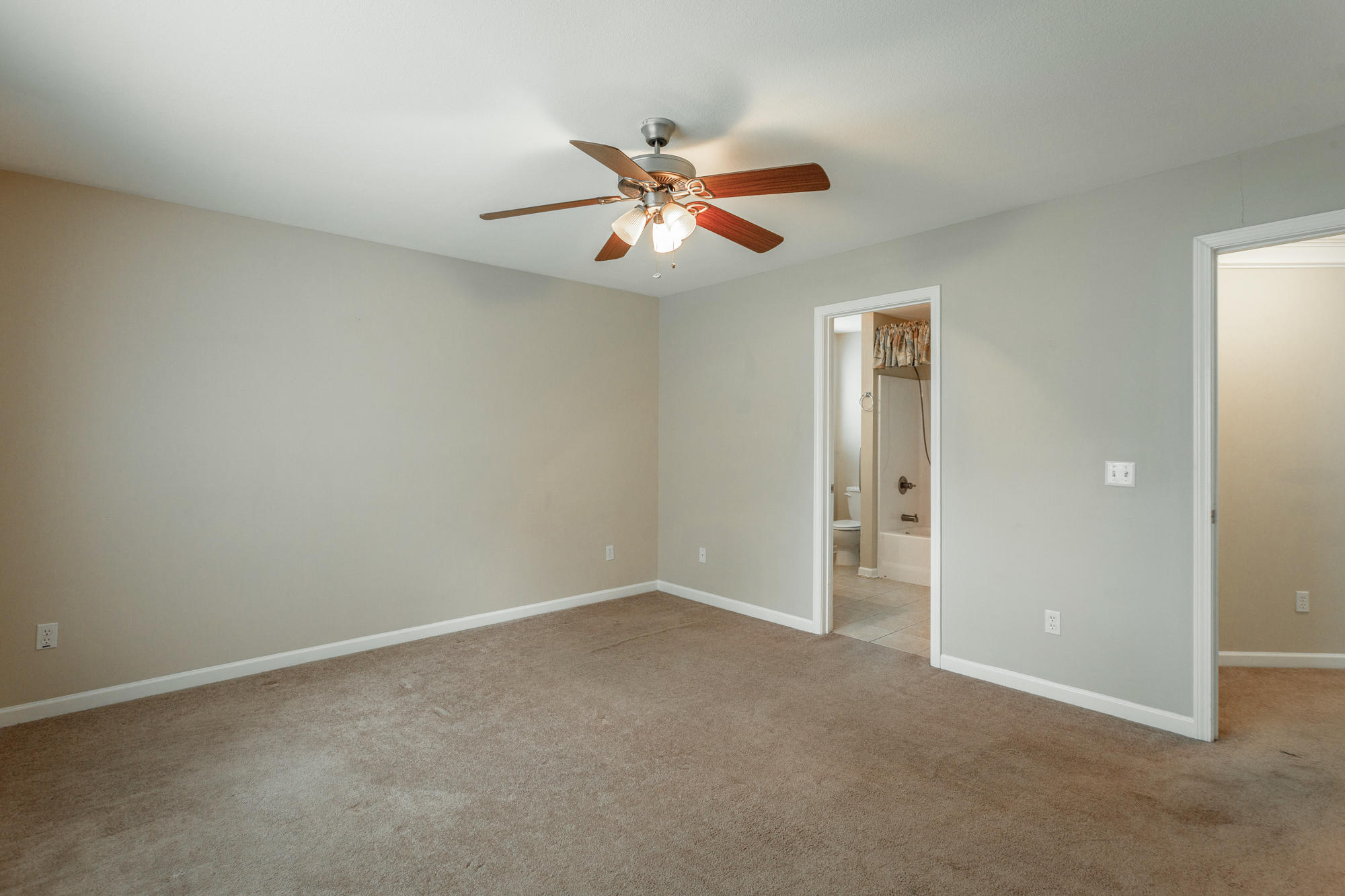 1050 Givens Road Chattanooga, TN 37421 - Photo 14 of 35 Master Bedroom