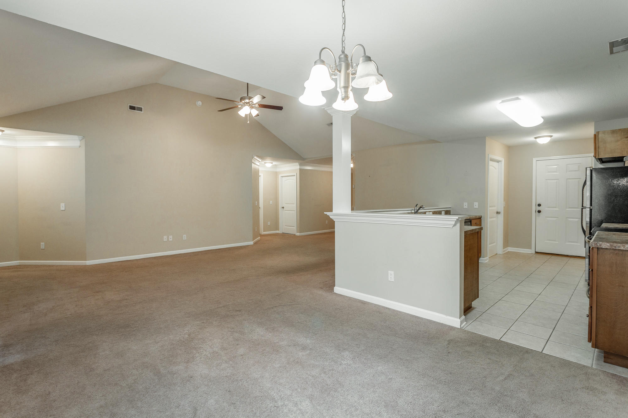 1050 Givens Road Chattanooga, TN 37421 - Photo 4 of 35 Dining/Kitchen/Living Room