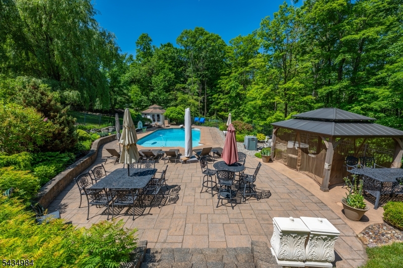 11 Stone Ridge Court Rockaway, NJ 07866 - Photo 3 of 43