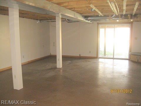 42846 Riggs Road Belleville, MI 48111 - Photo 14 of 15 Riggs 42846 pre-list 1-31-12 ra