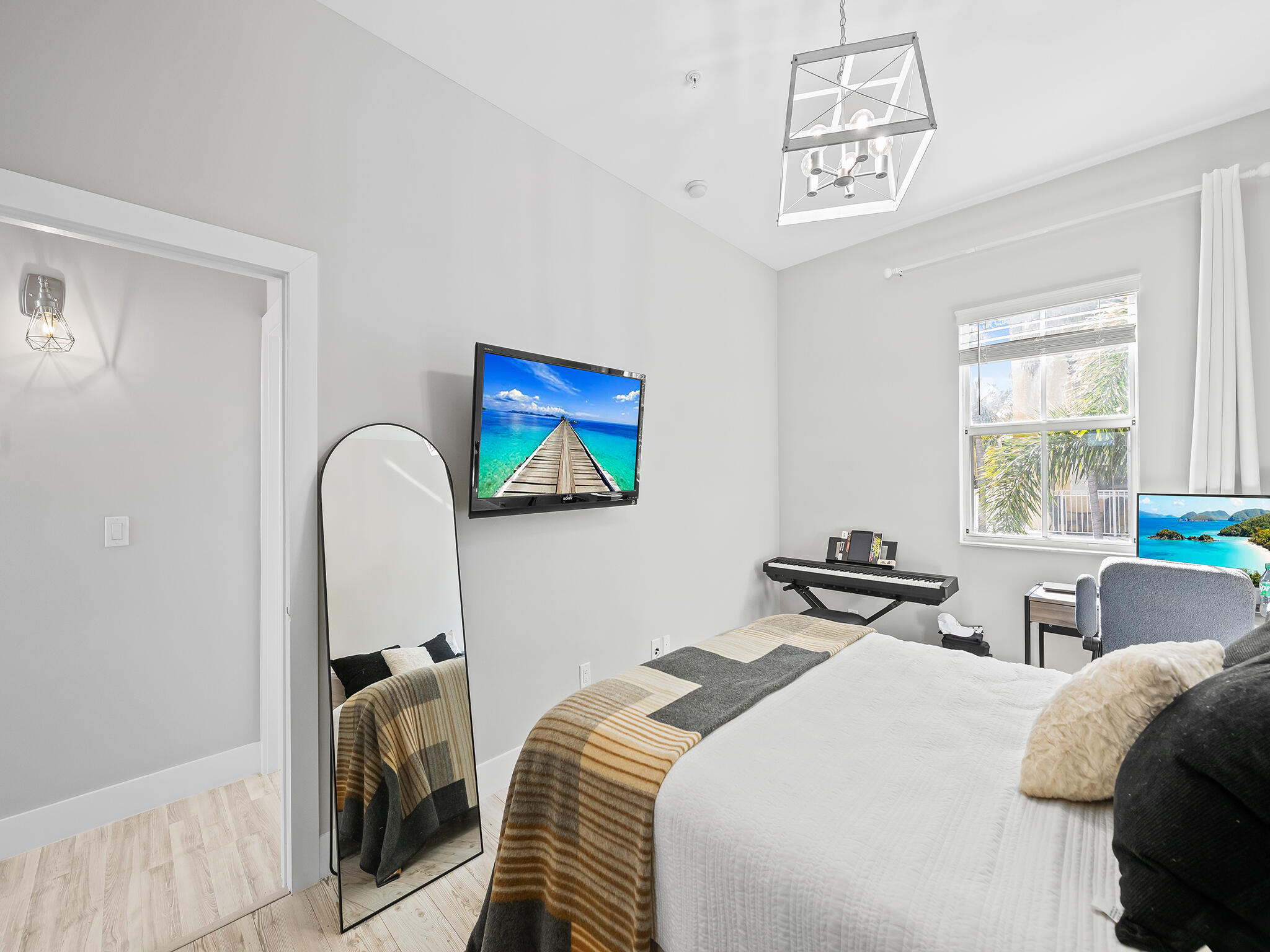 2331 Vintage Drive Lighthouse Point, FL 33064 - Photo 19 of 22