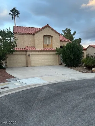 $475,000 | 1741 Saddleback Court, Henderson, NV 89014