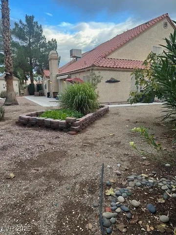 $475,000 | 1741 Saddleback Court, Henderson, NV 89014