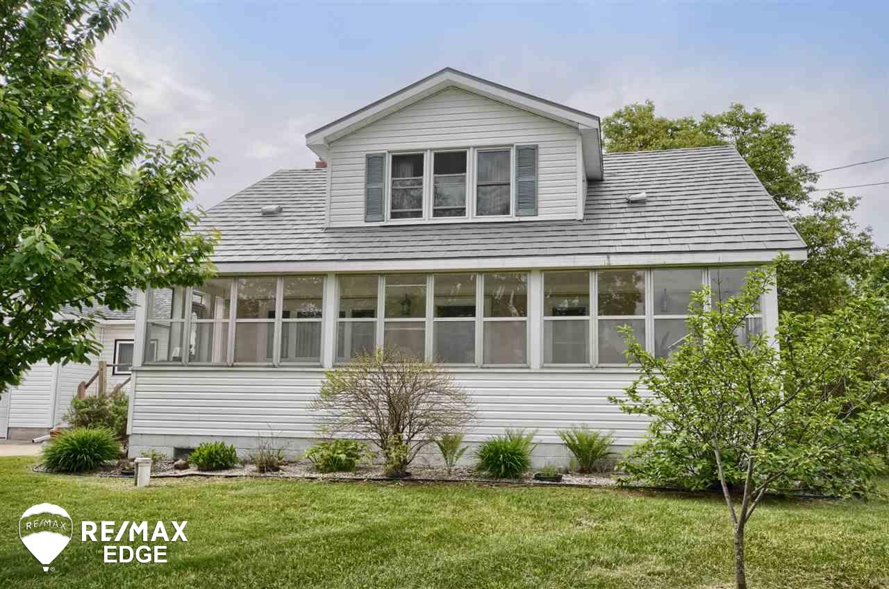 1348 East Mt Morris Road Mount Morris, MI 48458 - Photo 1 of 37 31383129.JPG