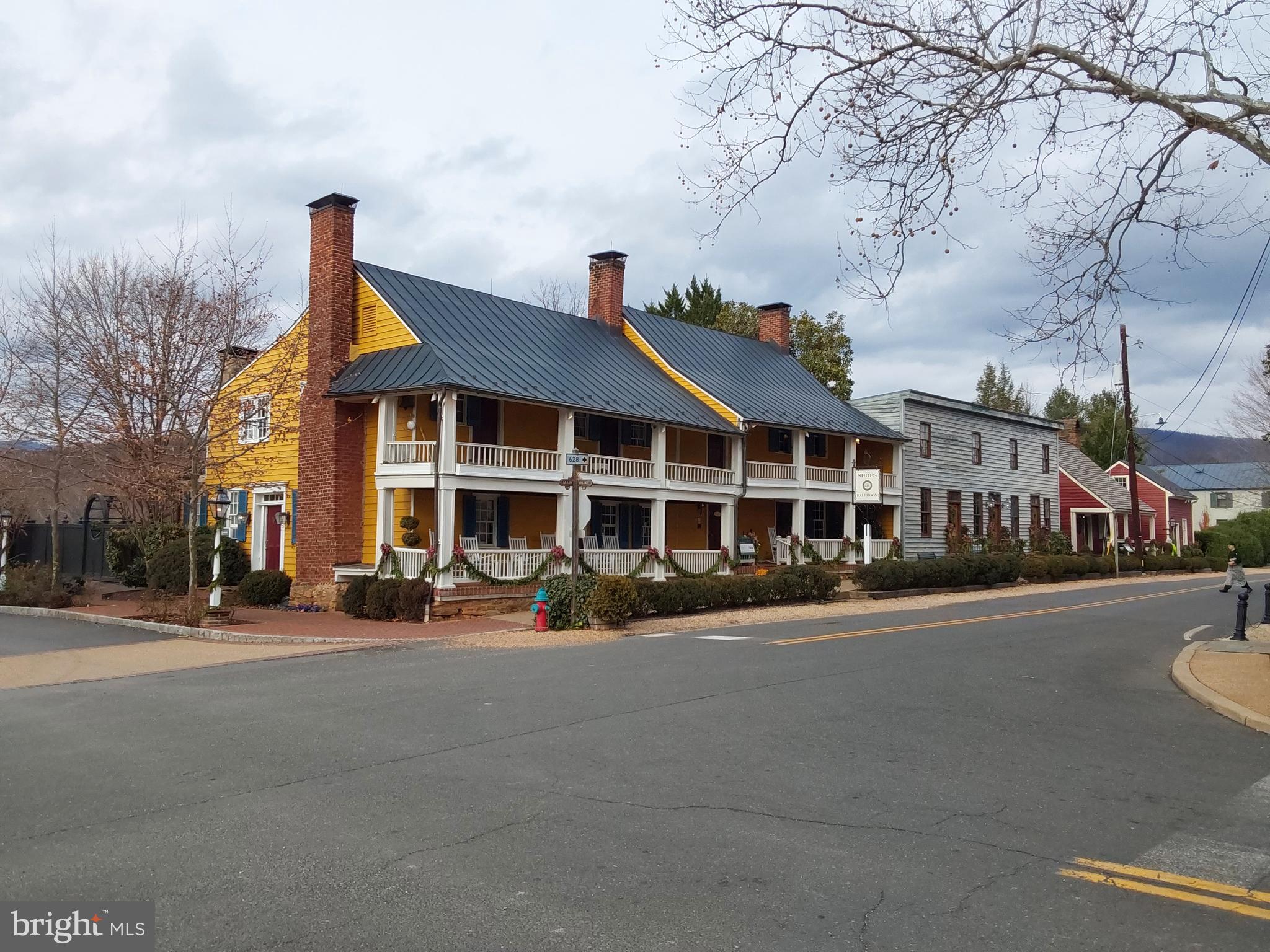 61 Mt Marshall Road Washington, VA 22747 - Photo 3 of 34