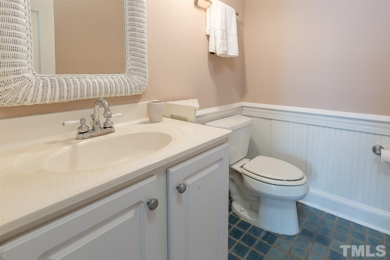 1405 Pony Run Road Raleigh, NC 27615 - Photo 22 of 28