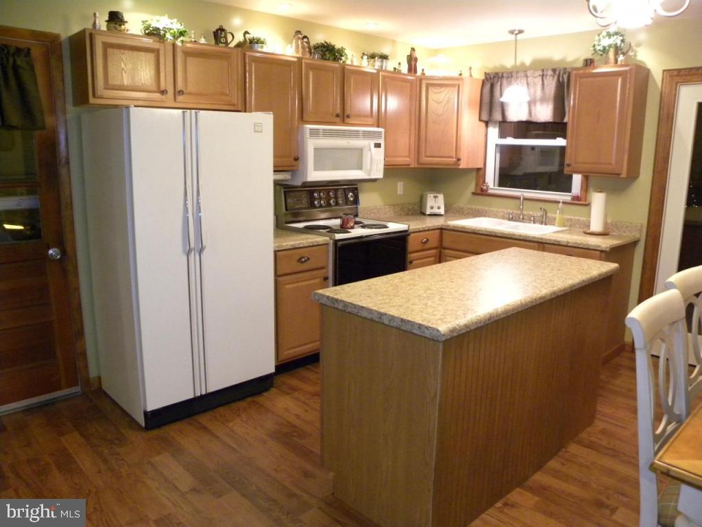 8068 Colebrook Road Palmyra, PA 17078 - Photo 4 of 18 Gallery Image 4