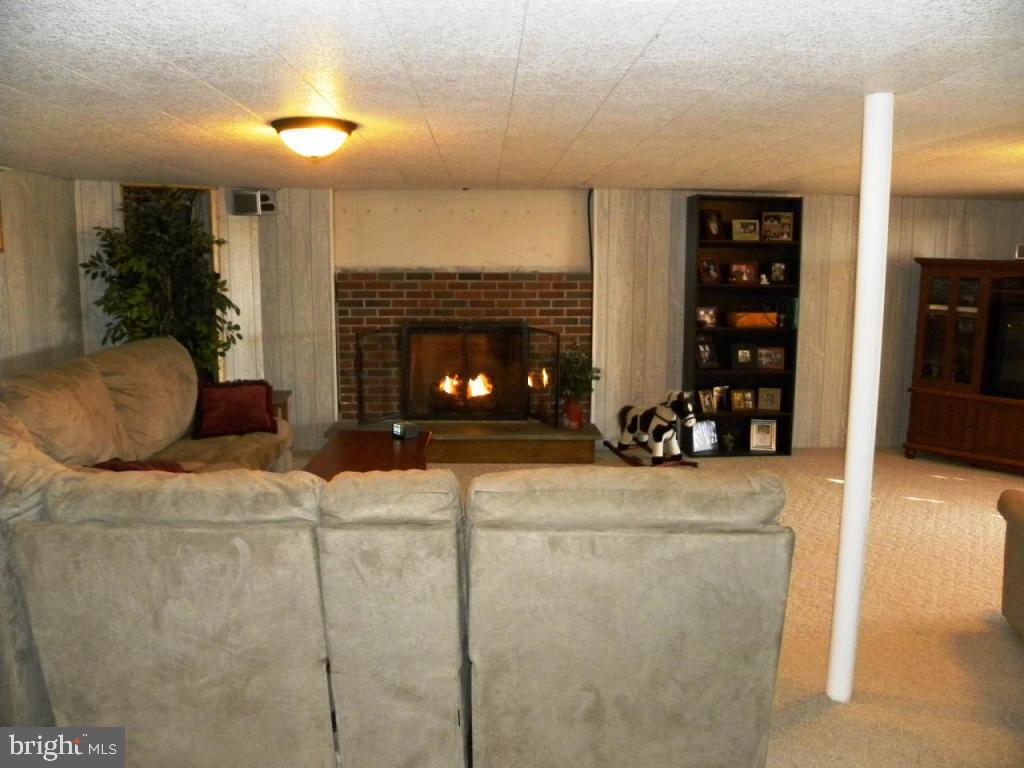 8068 Colebrook Road Palmyra, PA 17078 - Photo 8 of 18 Gallery Image 8