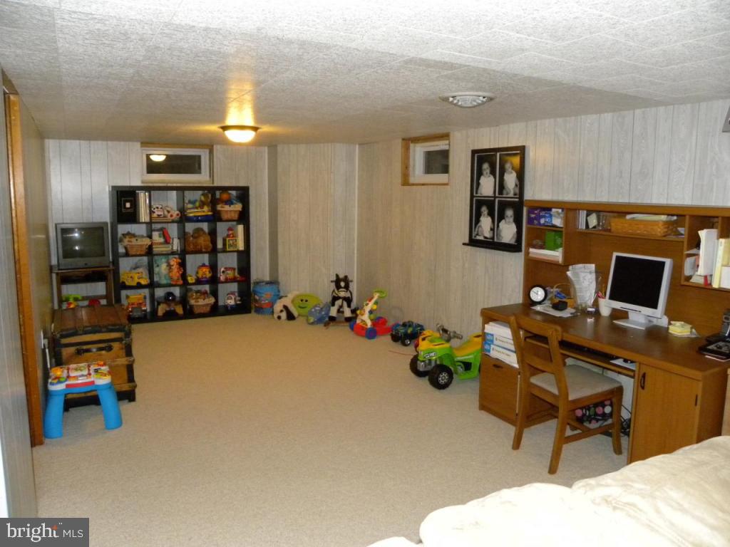 8068 Colebrook Road Palmyra, PA 17078 - Photo 9 of 18 Gallery Image 9