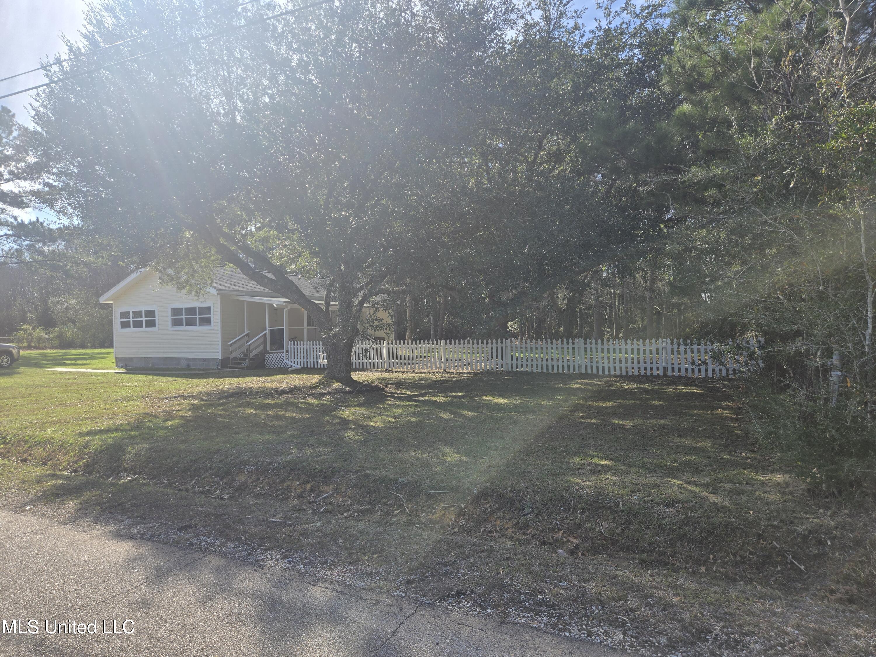 15593 Walter Smith Road Gulfport, MS 39503 - Photo 25 of 30 North East Corner