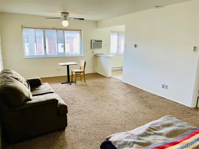 $42,500 | 7497 Hazelcrest Drive, Unit G, Hazelwood, MO 63042