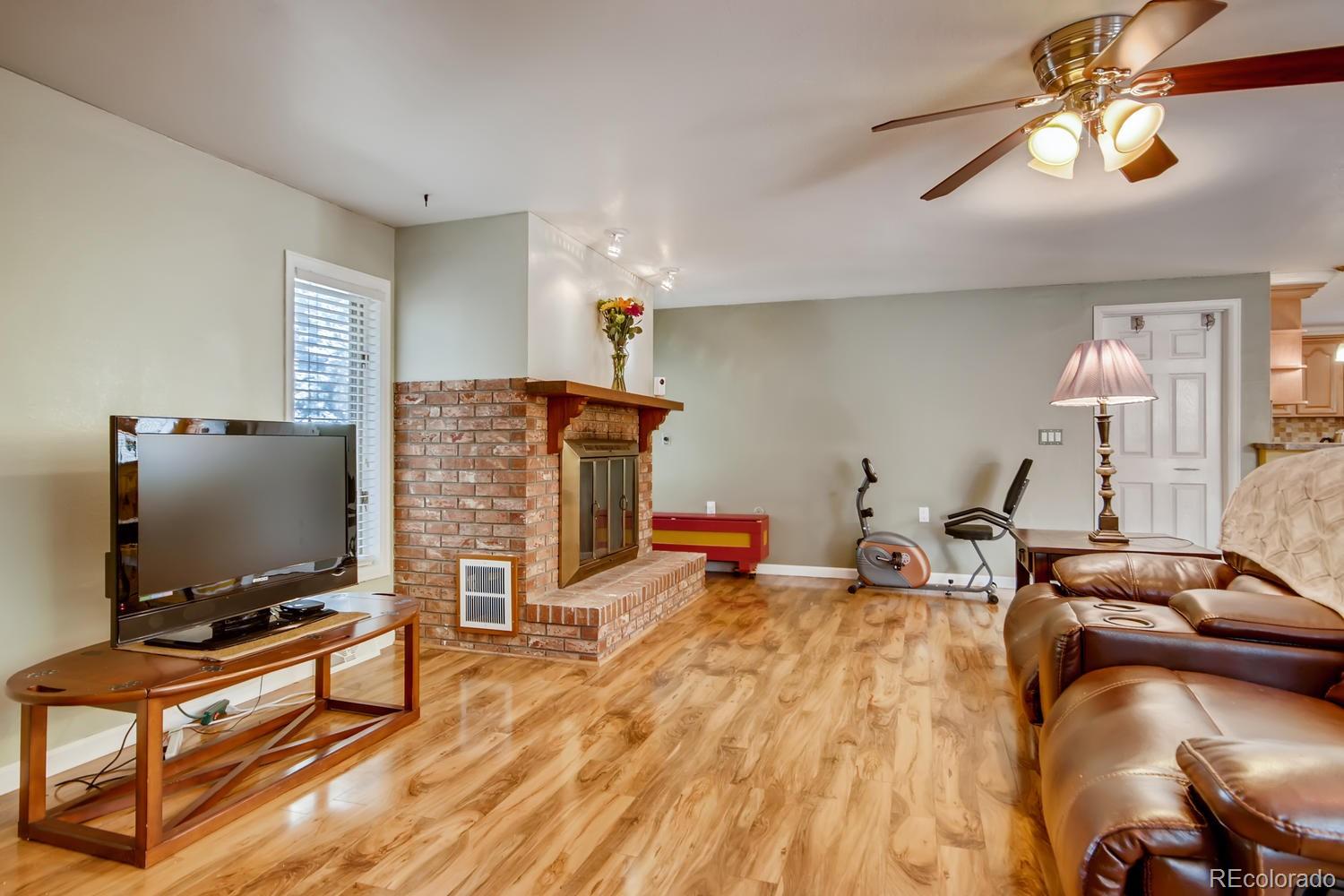 3195 Pierce Street Wheat Ridge, CO 80033 - Photo 11 of 37 Gallery Image 11