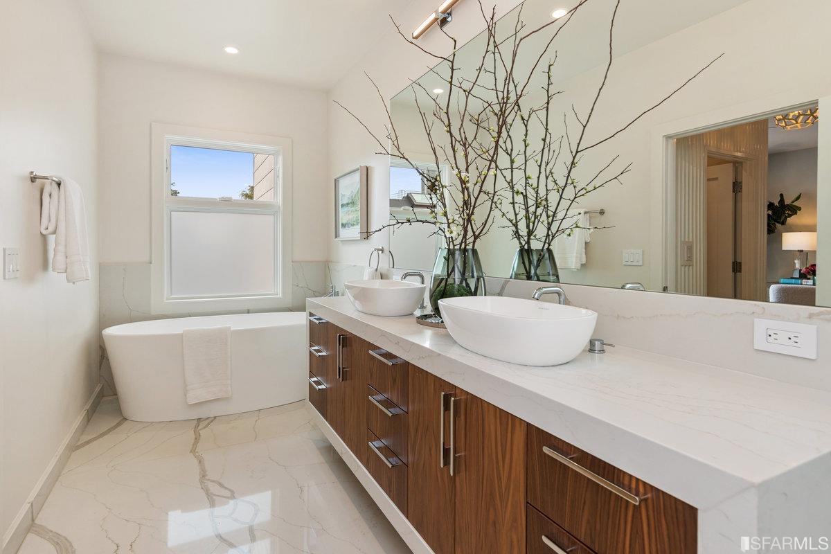 2531 Larkin Street San Francisco, CA 94109 - Photo 37 of 81 Gallery Image 37