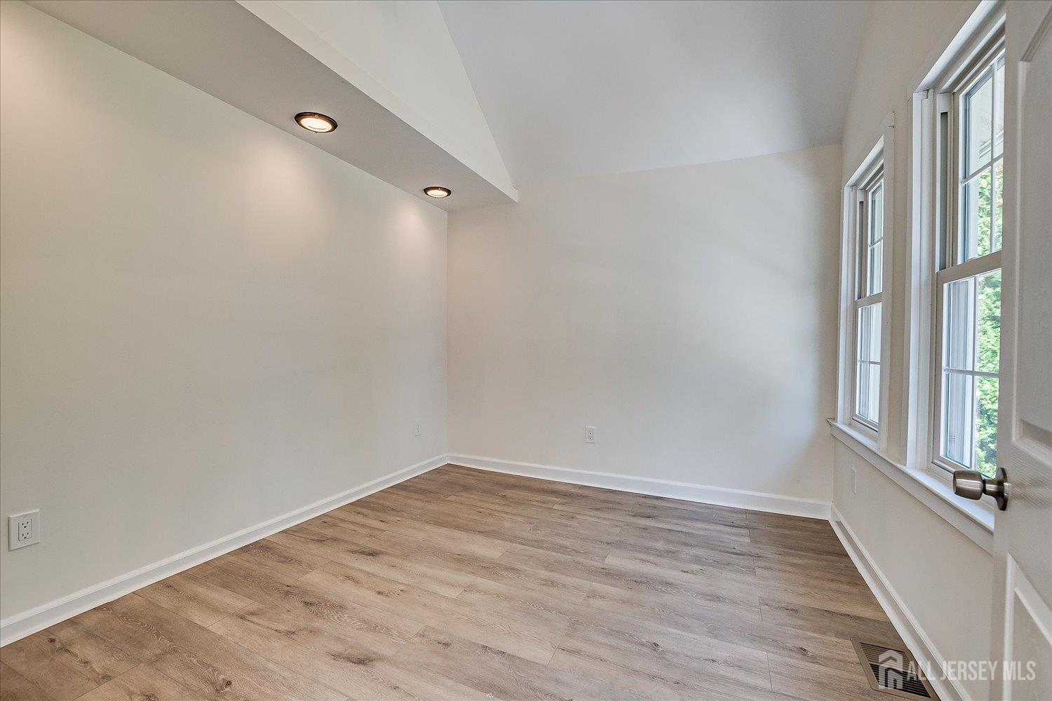 341 Victor Place Neptune, NJ 07753 - Photo 27 of 45