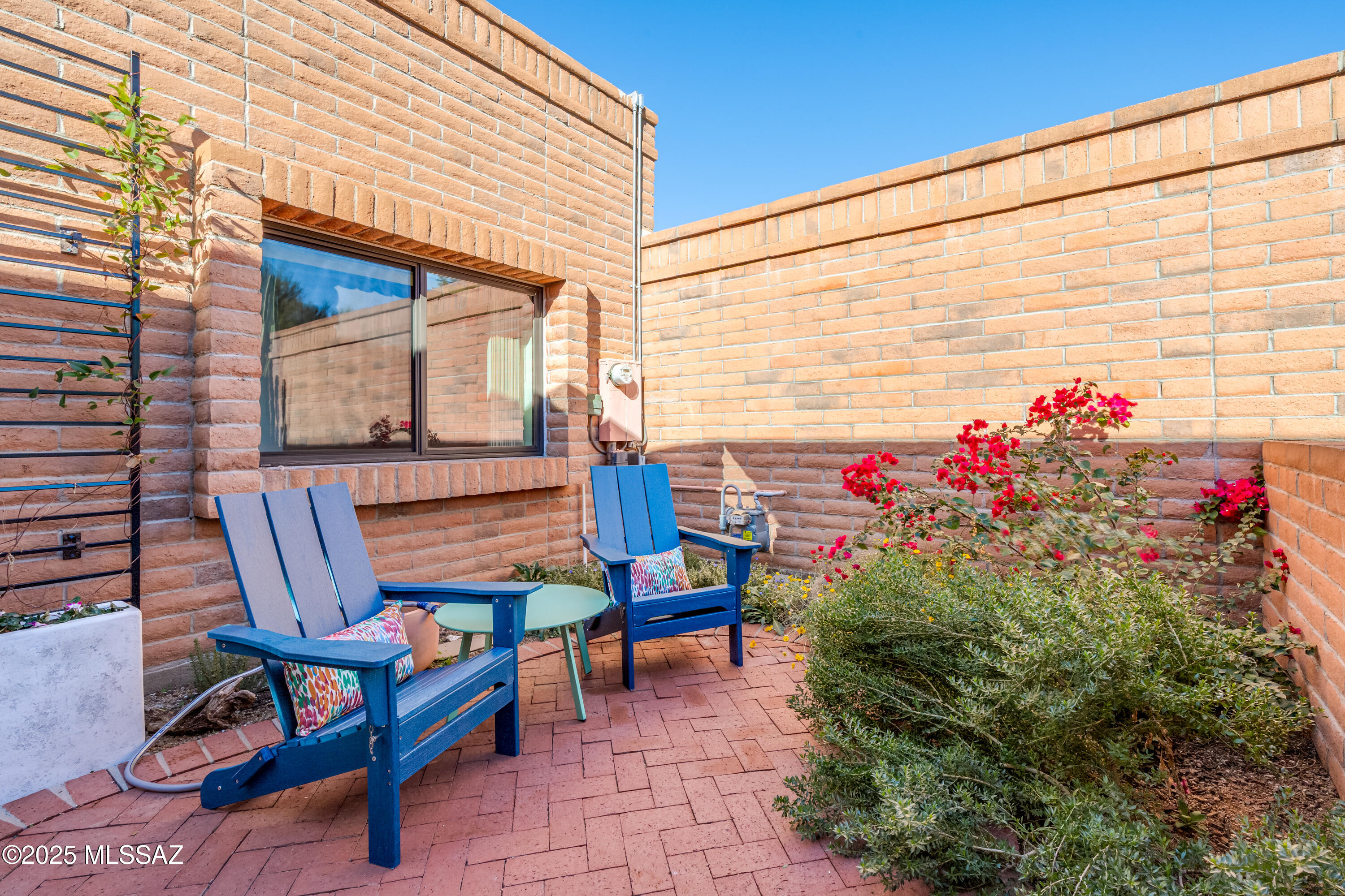 8665 North Coral Ridge Loop Tucson, AZ 85704 - Photo 4 of 38