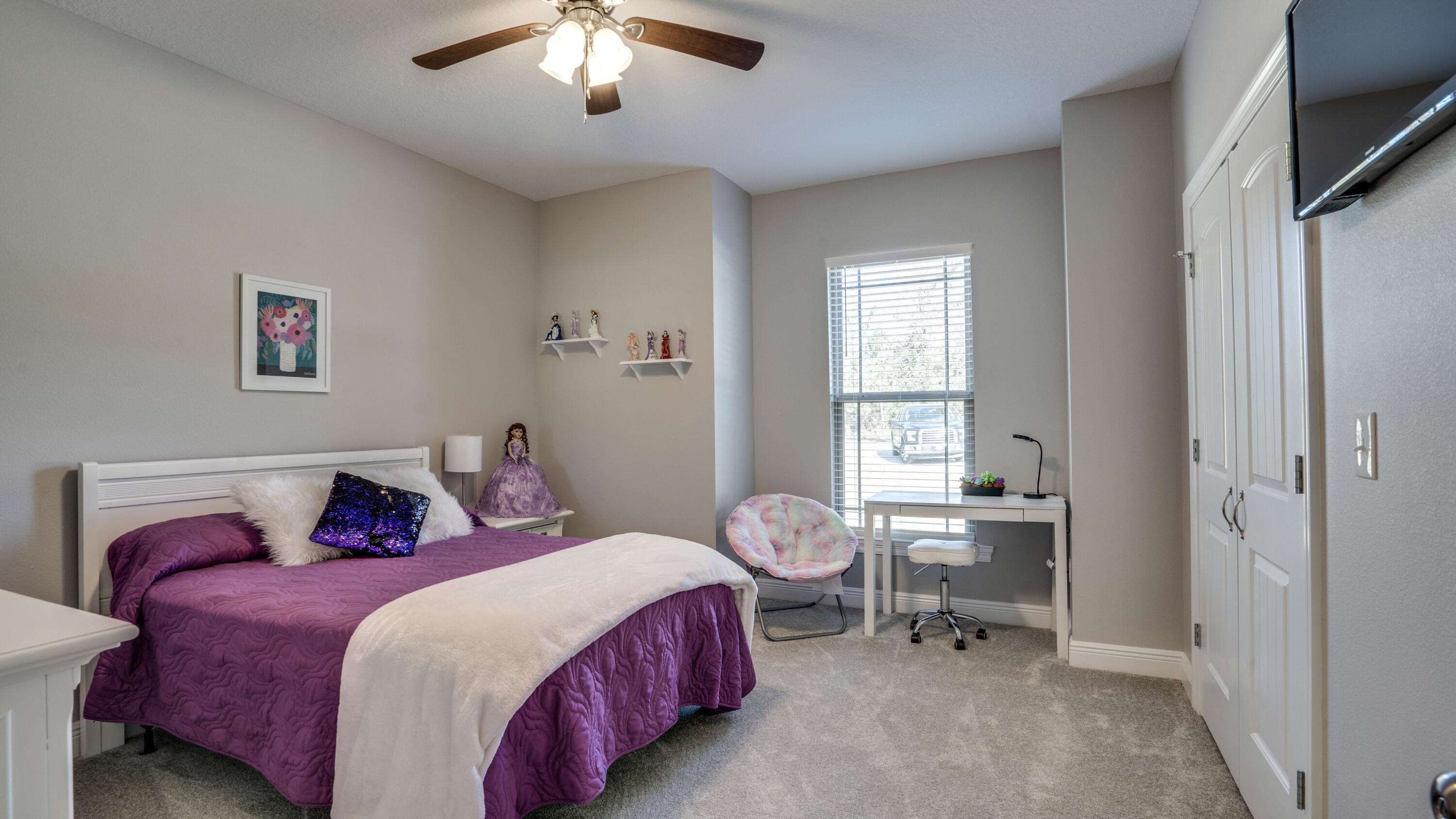 7066 Senterfitt Road Laurel Hill, FL 32567 - Photo 26 of 59 a bedroom with a bed and a window