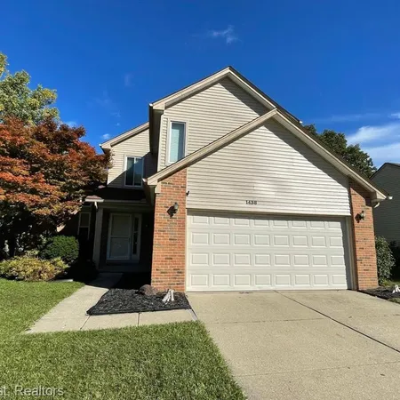 $2,600 | 1438 Rand Road, Canton, MI 48187