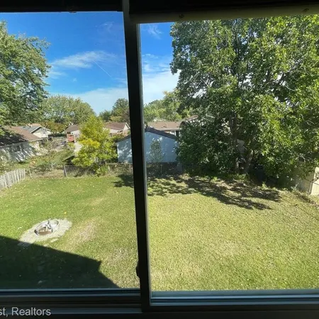 $2,600 | 1438 Rand Road, Canton, MI 48187