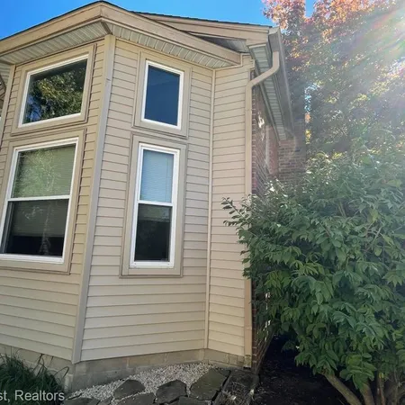 $2,600 | 1438 Rand Road, Canton, MI 48187