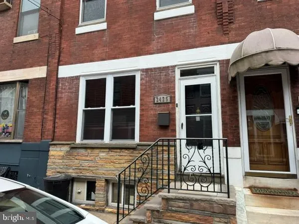 $229,900 | 2425 South Rosewood Street, Philadelphia, PA 19145