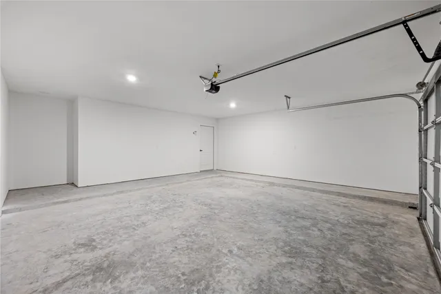 $2,000 | 14109 West Forest Drive, Houston, TX 77047