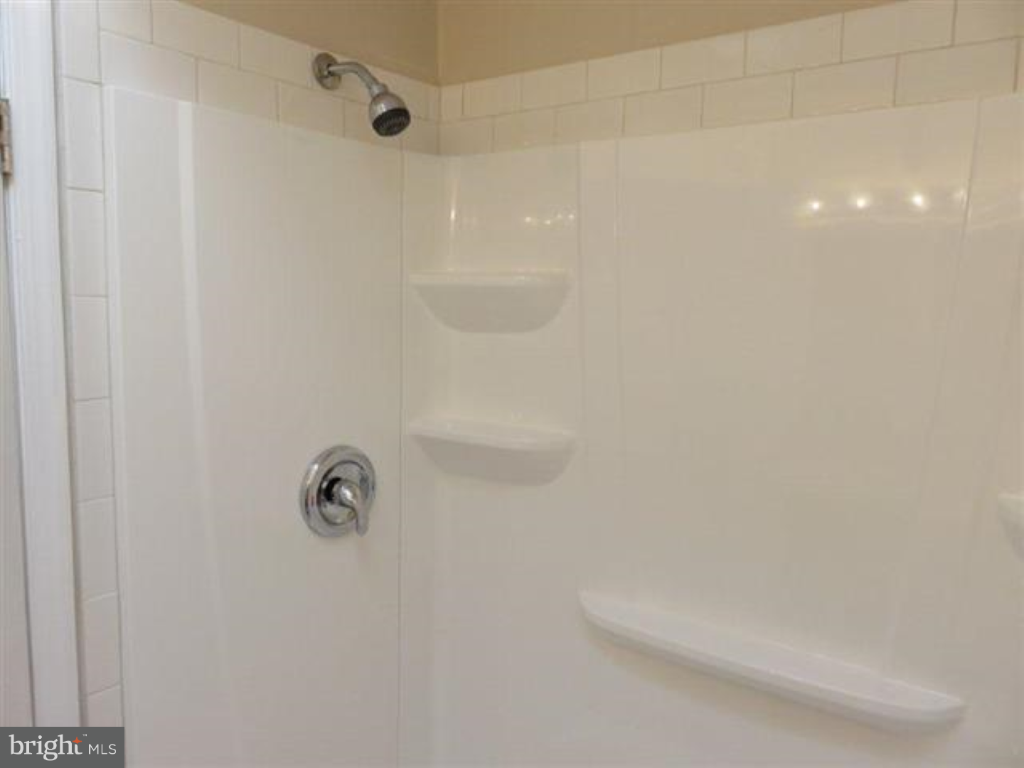 403 Rennard Street Philadelphia, PA 19116 - Photo 12 of 16 Gallery Image 12