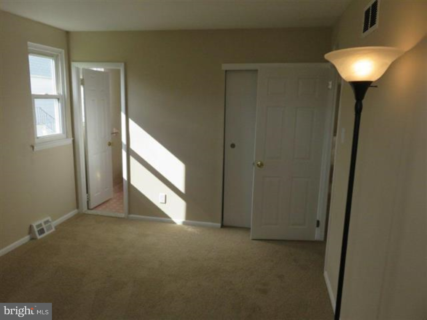403 Rennard Street Philadelphia, PA 19116 - Photo 13 of 16 Gallery Image 13
