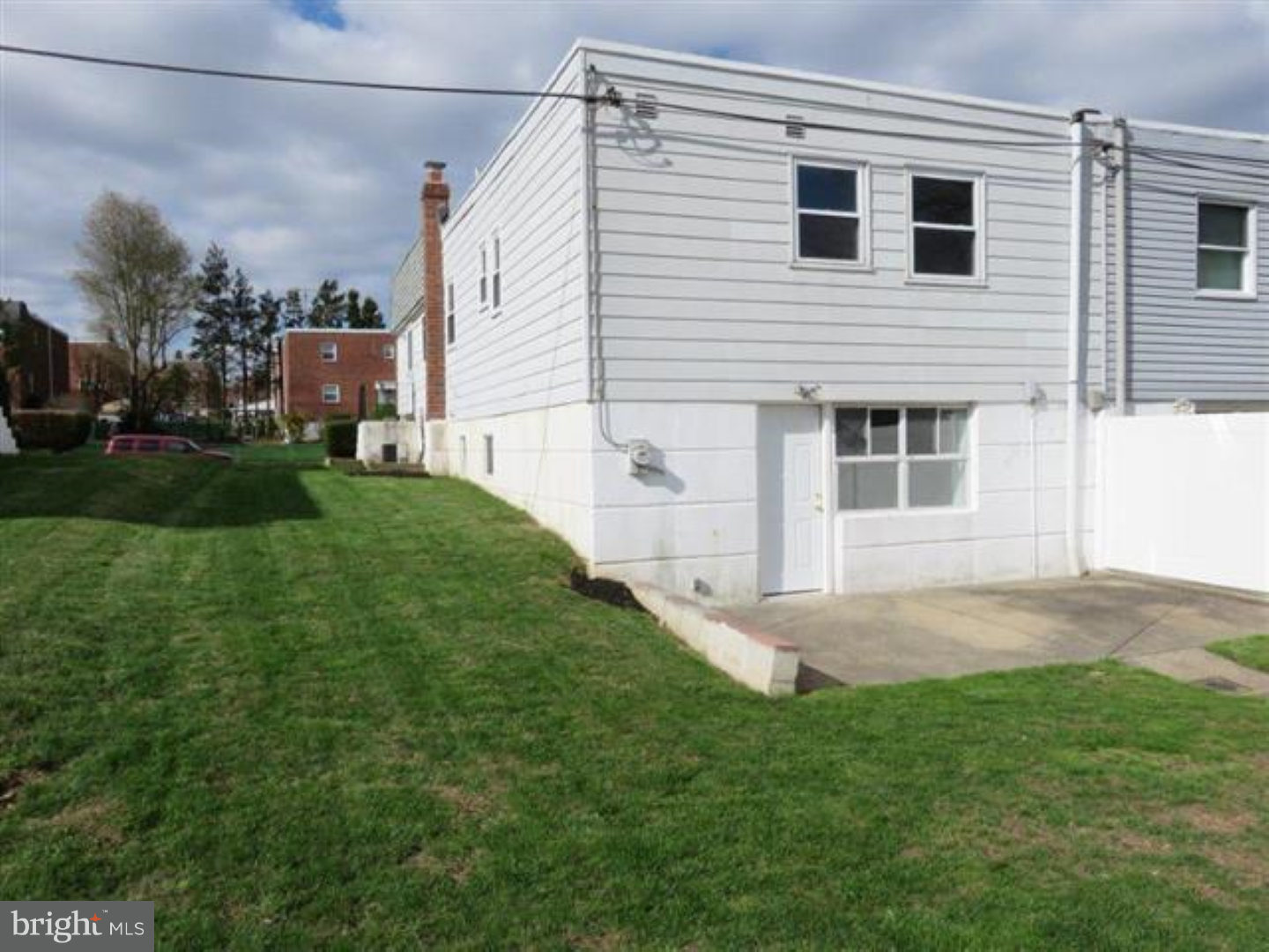 403 Rennard Street Philadelphia, PA 19116 - Photo 5 of 16 Gallery Image 5