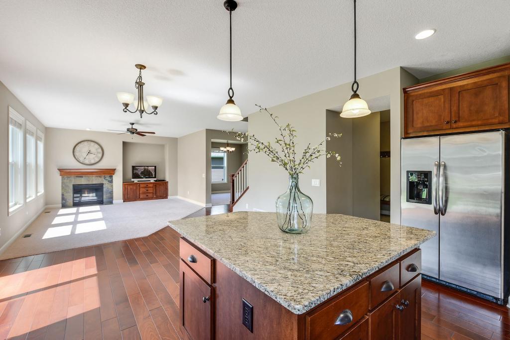 3448 Ridgestone Way Woodbury, MN 55129 - Photo 14 of 31