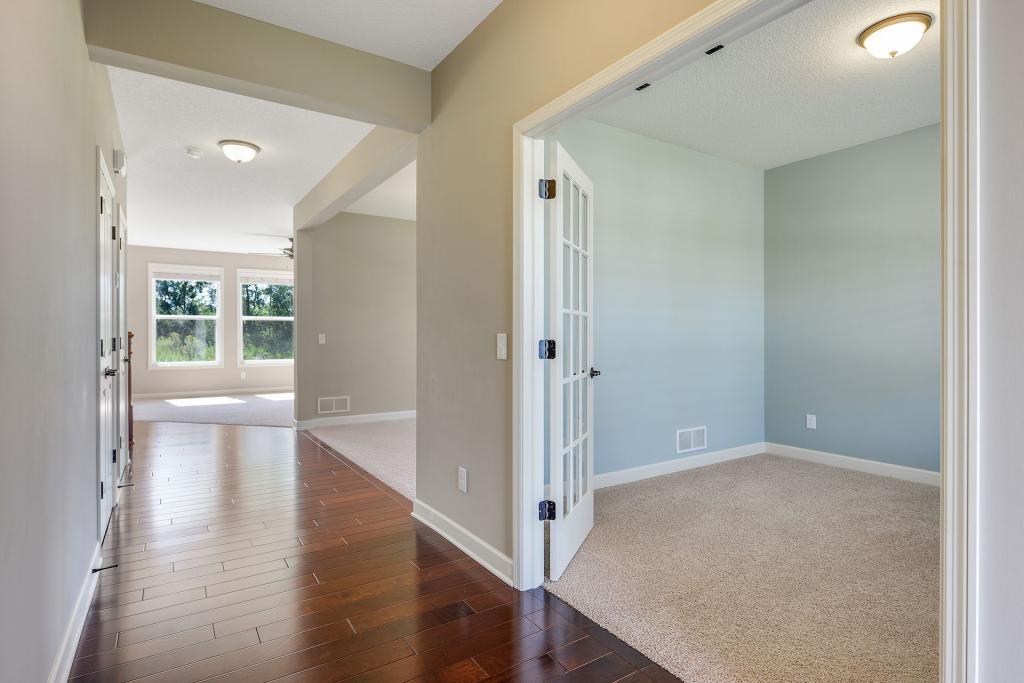 3448 Ridgestone Way Woodbury, MN 55129 - Photo 6 of 31