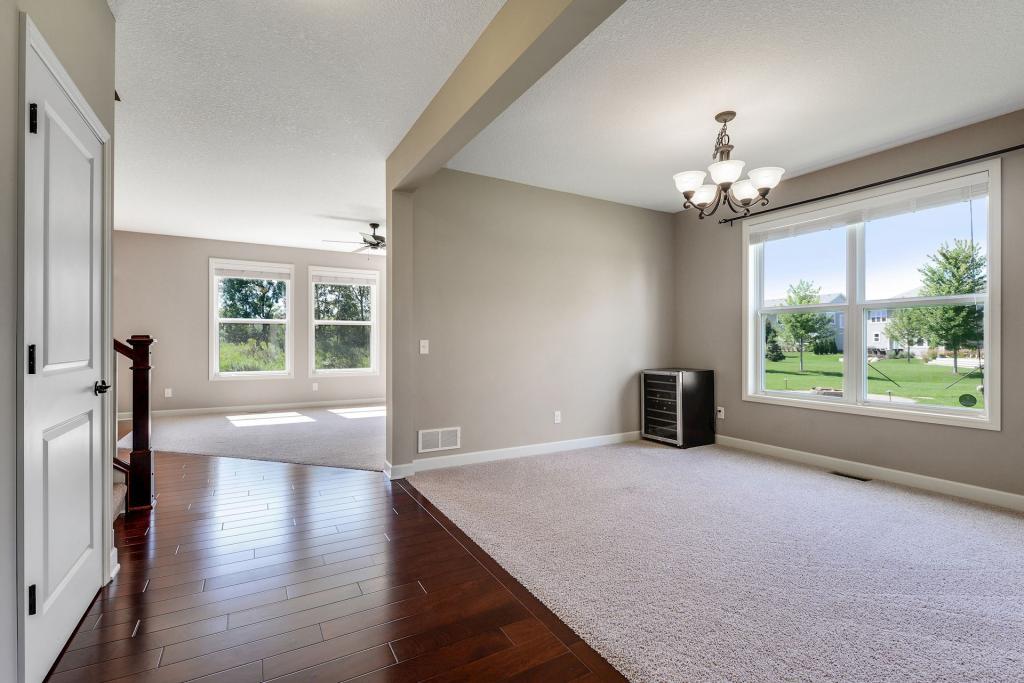 3448 Ridgestone Way Woodbury, MN 55129 - Photo 8 of 31